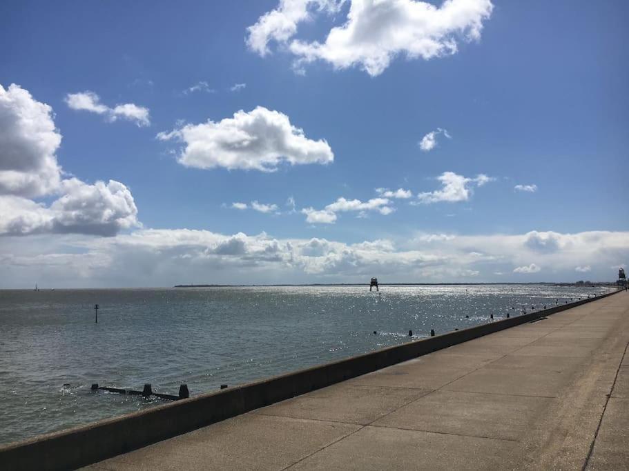 Gordon Villa - A Seaside Escape Harwich Zewnętrze zdjęcie